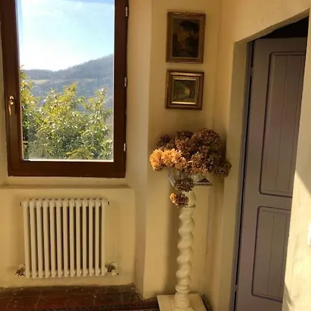 Holiday home Suggestivo Casale In Collina