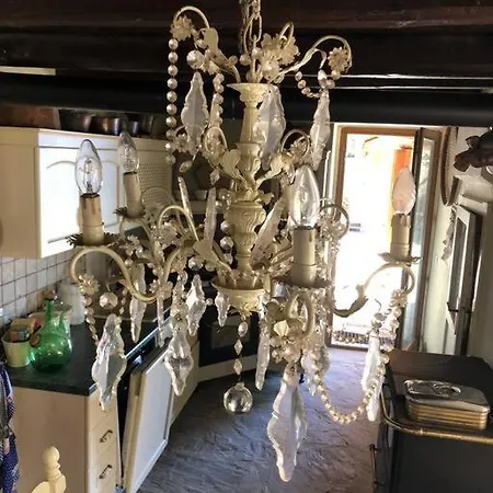 Holiday home Suggestivo Casale In Collina Cassano