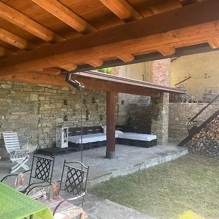 Suggestivo Casale In Collina Holiday home