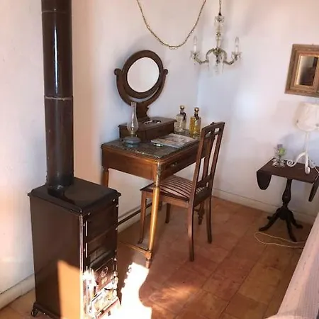 Holiday home Suggestivo Casale In Collina Cassano